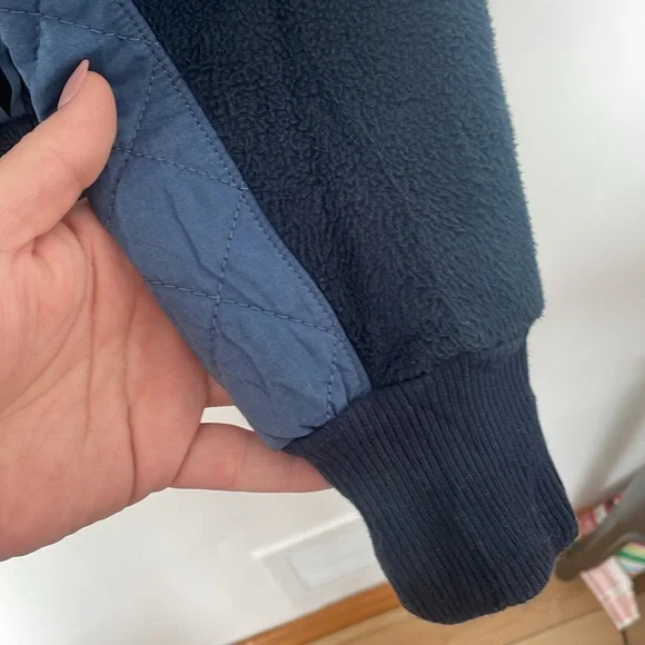 Abercrombie & Fitch Fleece - Picture 5 of 6